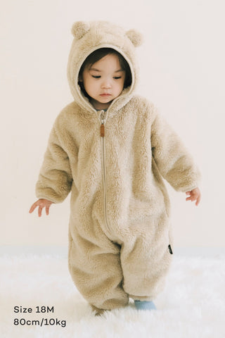 クマみみテディフリースロンパース