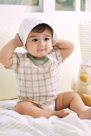 Newborn コットンメッシュボディスーツ