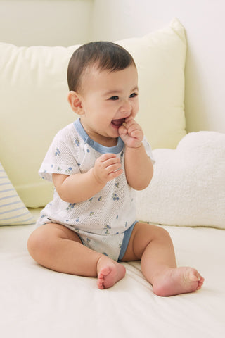 Newborn コットンメッシュボディスーツ