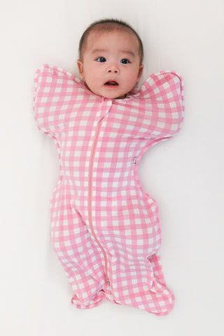 【9/11(金) お昼12時新作販売予定】Newborn モダールスワドルスーツ