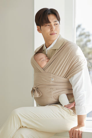 コニー抱っこ紐FLEX SoftBreeze™（サイズ調節可能 / ヘッドサポート付き 旧:Elastech™）